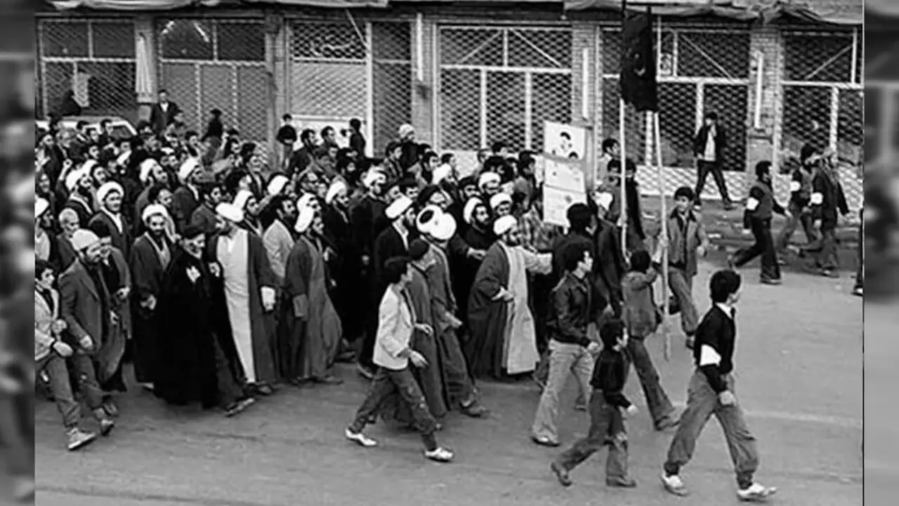 نماهنگ قیام پانزده خرداد / قیام پانزده خرداد یک قیام مردمی