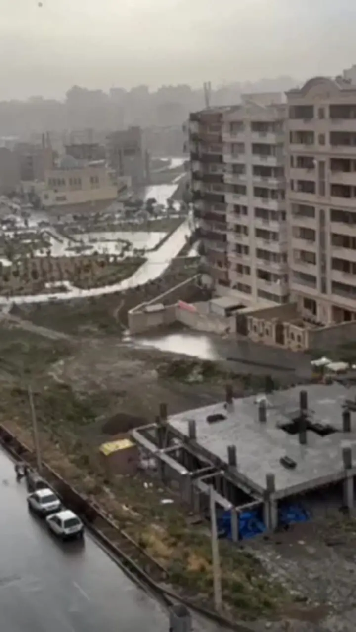  ساعتی قبل، بارش شدید باران در شهر تبریز + فیلم