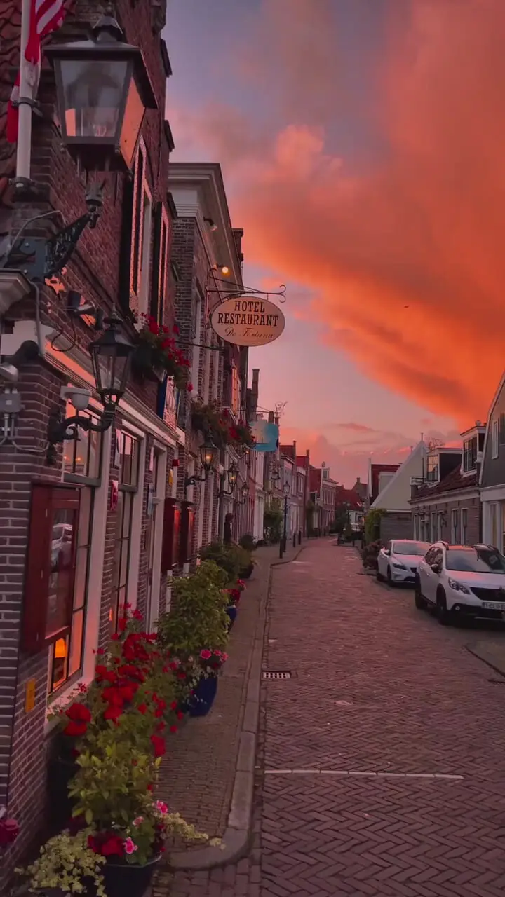منظره خیره کننده شهر آدام در هلند