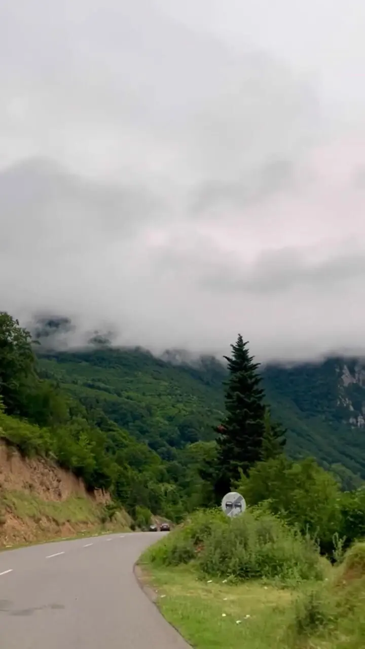 فیلم چشم نواز از سوئیس ایران/  مسیر زیبای اشکورات