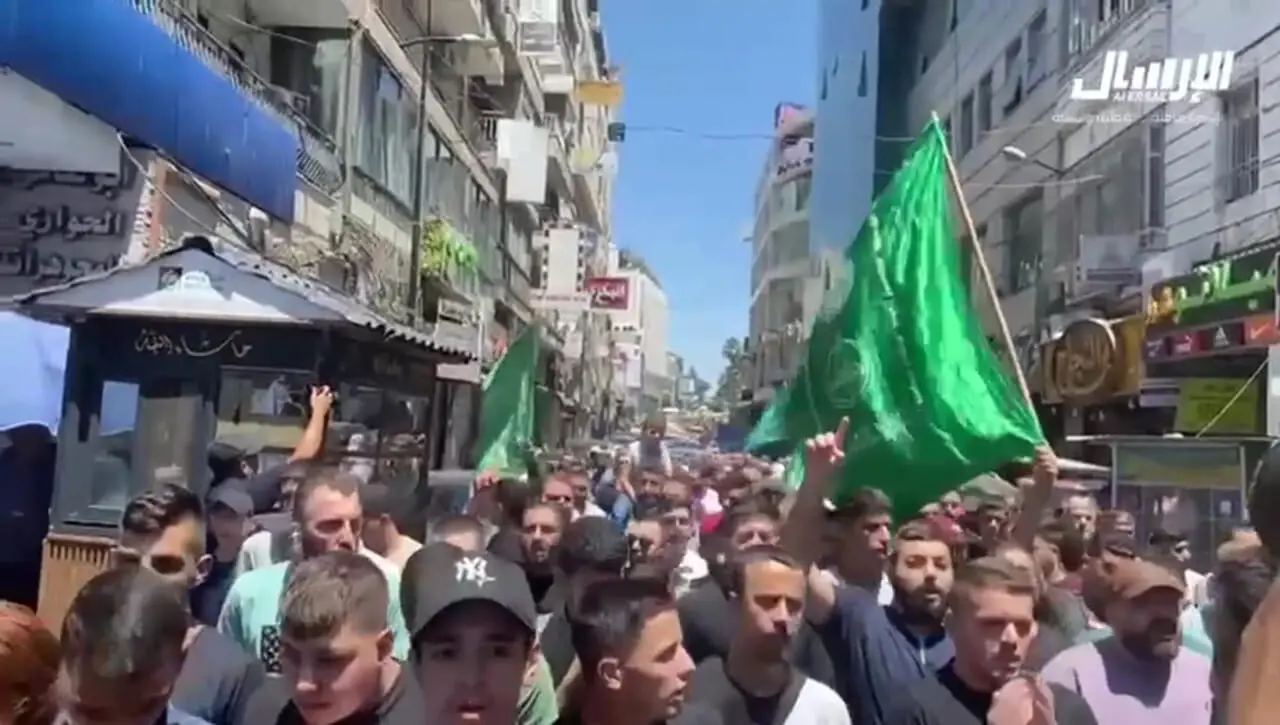 ببینید؛ خشم فلسطینی های کرانه باختری از ترور اسماعیل هنیه