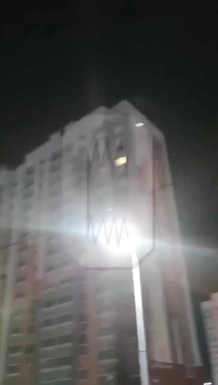 سقوط هواپیمای بدون سرنشین به یک ساختمان در روسیه + فیلم 