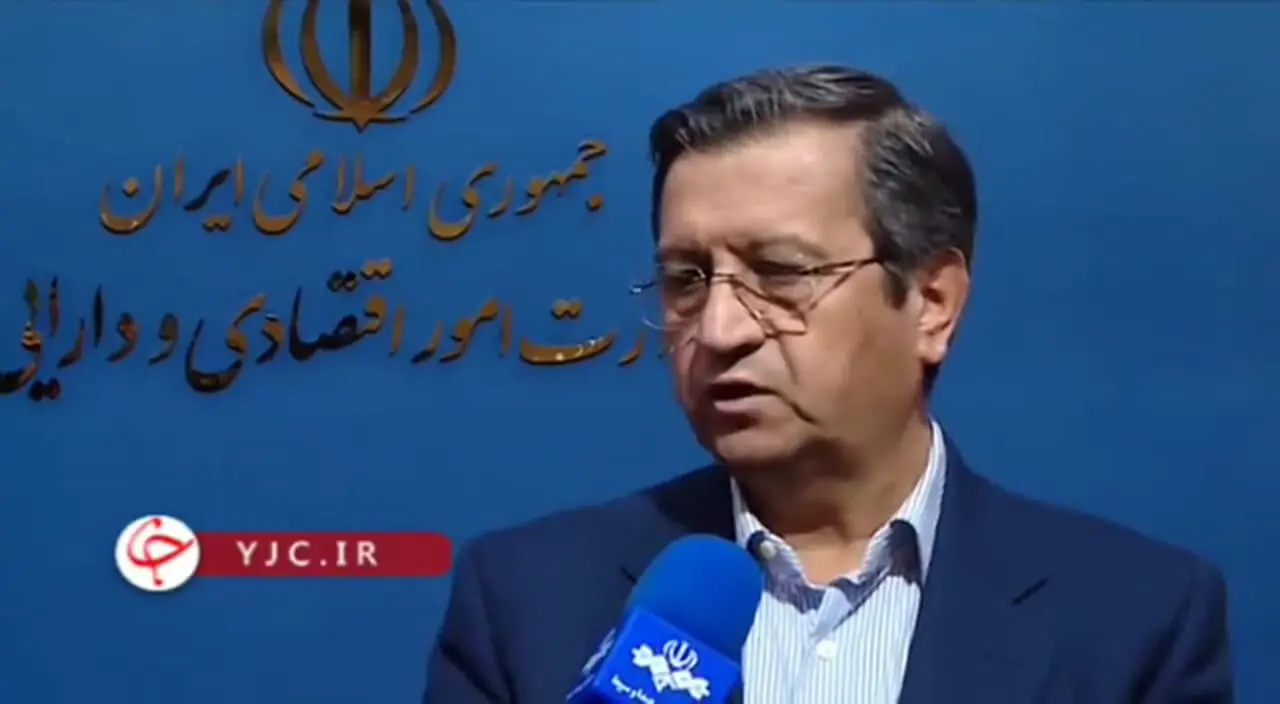 همتی، وزیر اقتصاد: روسیه کمتر از ۲۰ درصد تفاهم‌های سرمایه‌گذاری در ایران را اجرا کرده است
