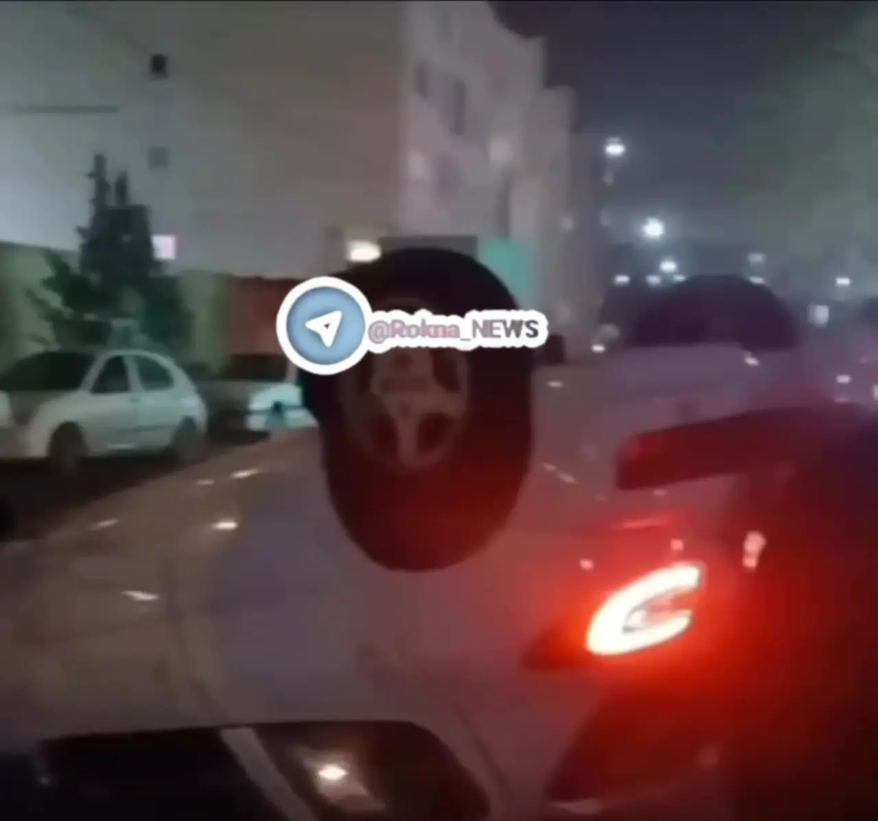 واژگونی هولناک پژو 207 / در مشهد رخ داد
