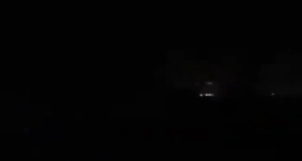 اولین فیلم از لحظه اصابت موشک های هند به خاک پاکستان