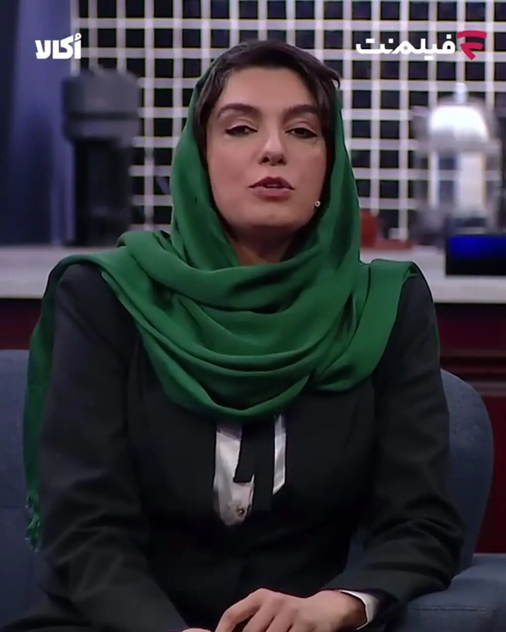 فیلم / الیکا عبدالرزاقی : اوایل بازیگری ام  عاقل نبودم میخواستم خودمو تو دل همه جا کنم، زیادم حرف میزدم، به یه خانم بازیگر گفتم شما شبیه فلانی هستی دیگه باهام حرف نزد !