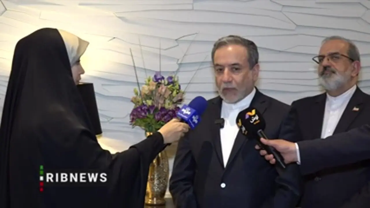 عراقچی: مشکل تناقض‌گویی آمریکایی‌ها در رسانه‌ها به روند مذاکرات آسیب می‌زند
