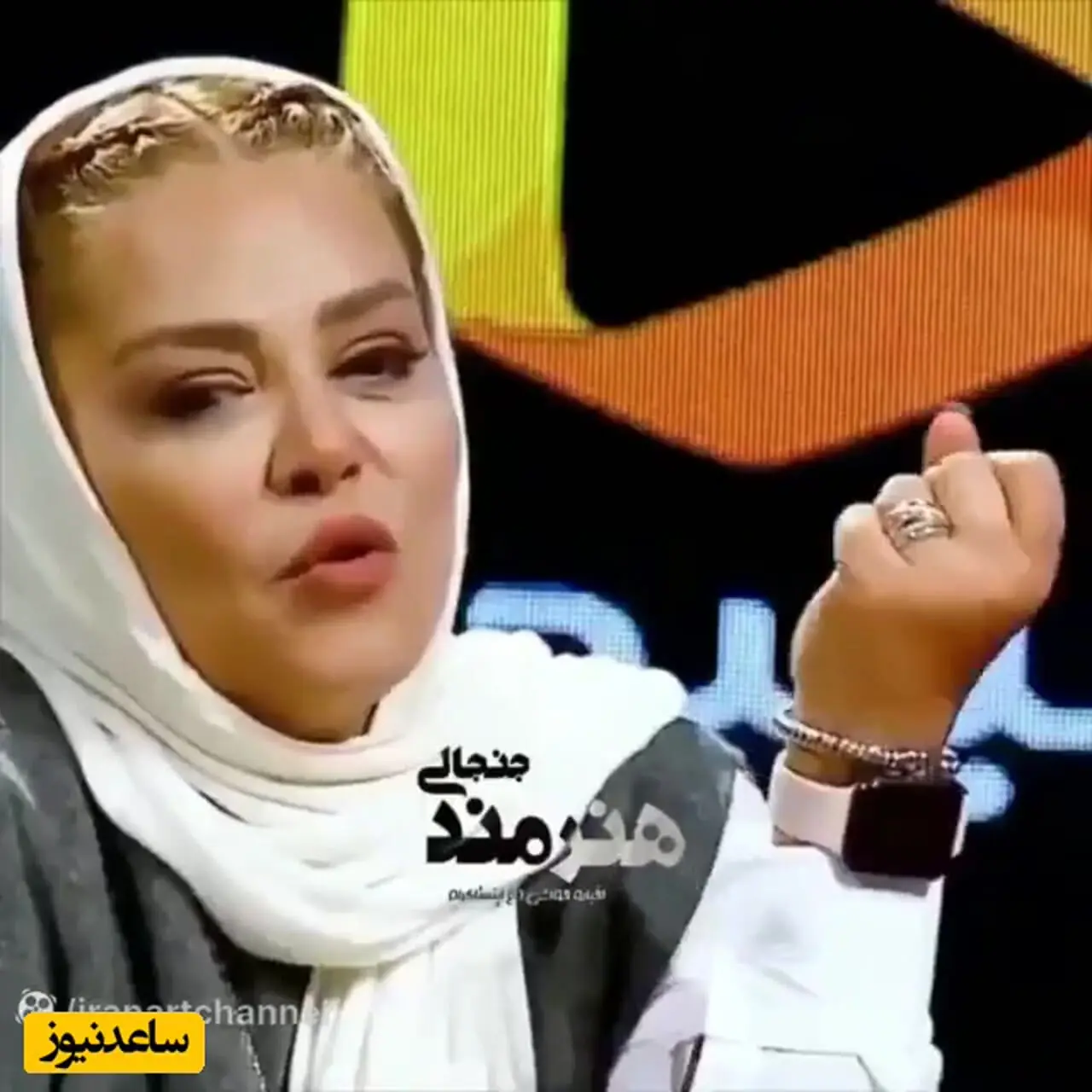بهاره رهنما: دم دانشگاه دوزاری میخواستم بعد اونموقع ها بابام میمون آورده بود آقای قاسم خانی میگه ما رفتیم میمون بخریم تورو جای اون به ما قالب کردن+ویدیو