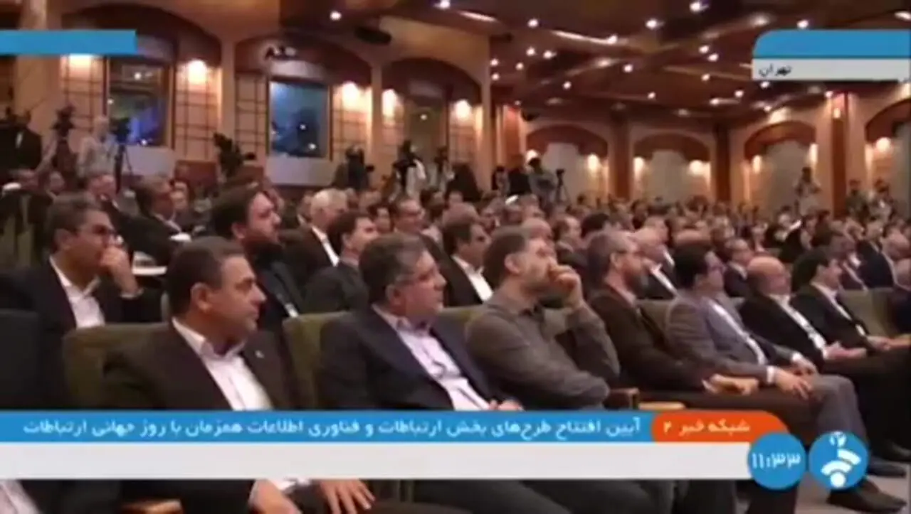 پزشکیان: زیر بار زورگیری نمی رویم / دست از هیچ دستاورد علمی برنخواهیم داشت