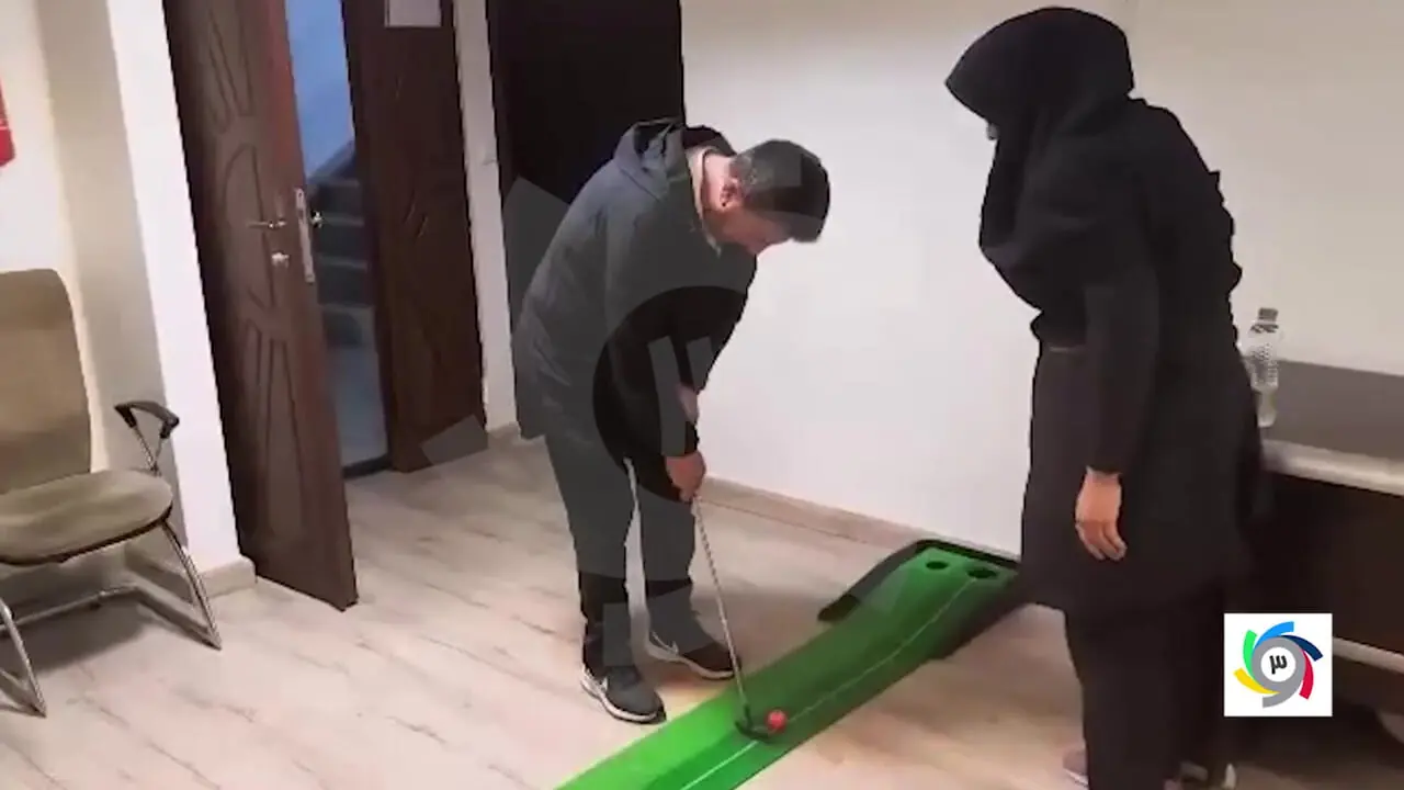 امیر قلعه نویی گلف باز شد!