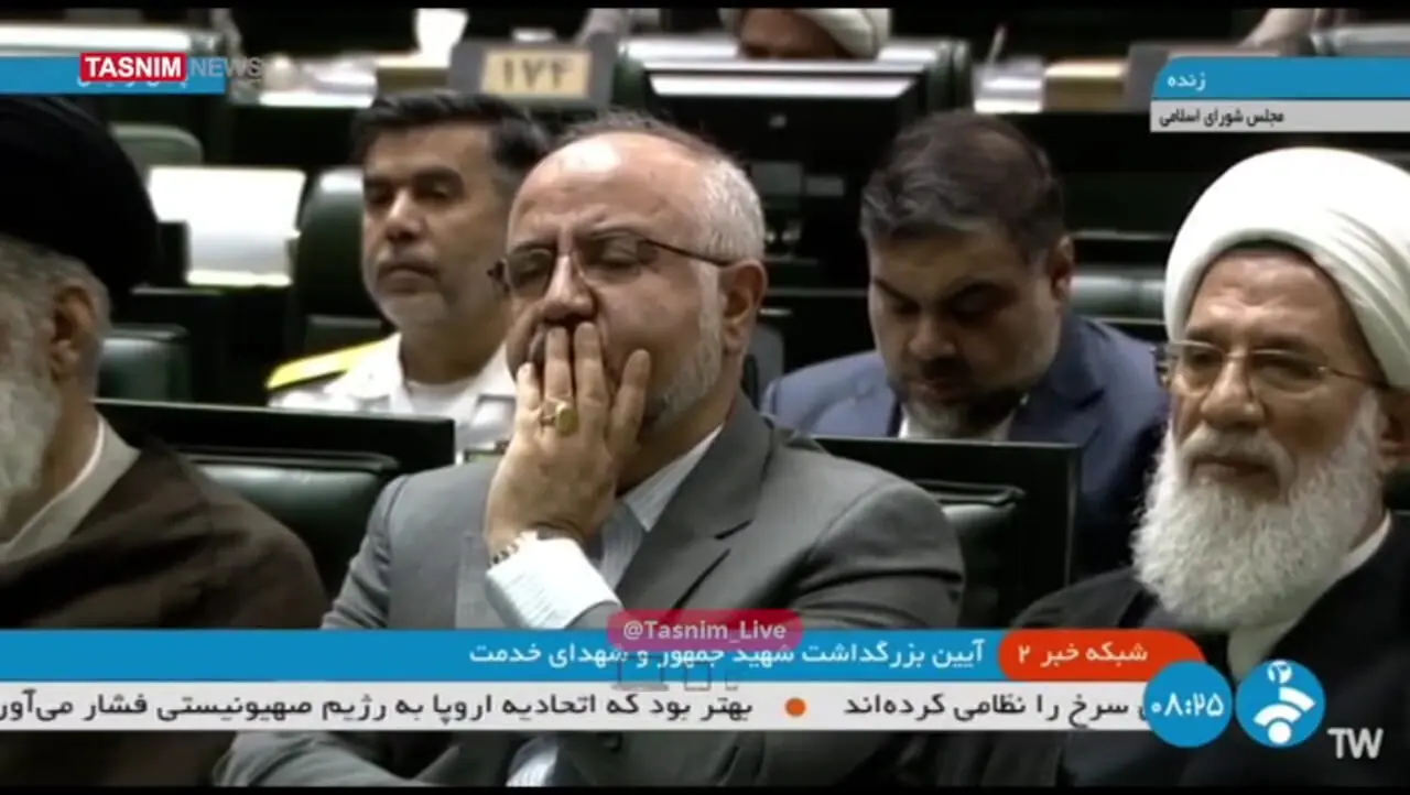 سنگینی کارها و آزردگی ناسپاسان نتوانست کوه استقامت رئیسی را بشکند