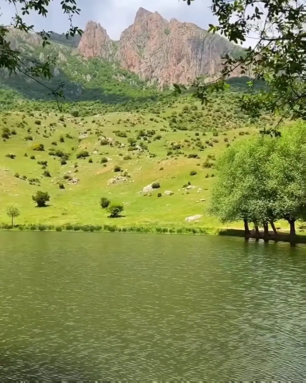 آبگیر قارقچال بالاده از جاذبه های گردشگری مازندران