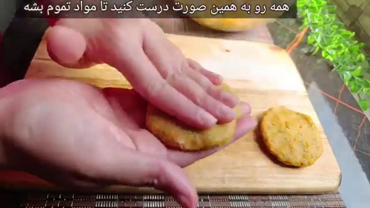 طرز تهیه غذایی خلاقانه با نخود و تخم‌ مرغ که طعم فلافل را ندارد