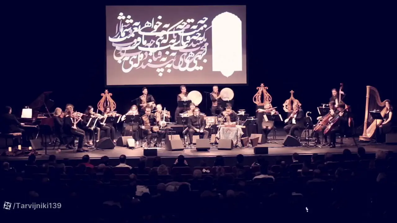 فیلم آواز باشکوه شهرام ناظری با آهنگ باز هوای وطنم آرزوست در خارج از کشور / کل سالن آرزوی ایران کردن!