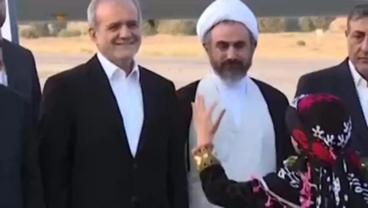 پزشکیان وارد استان ایلام شد
