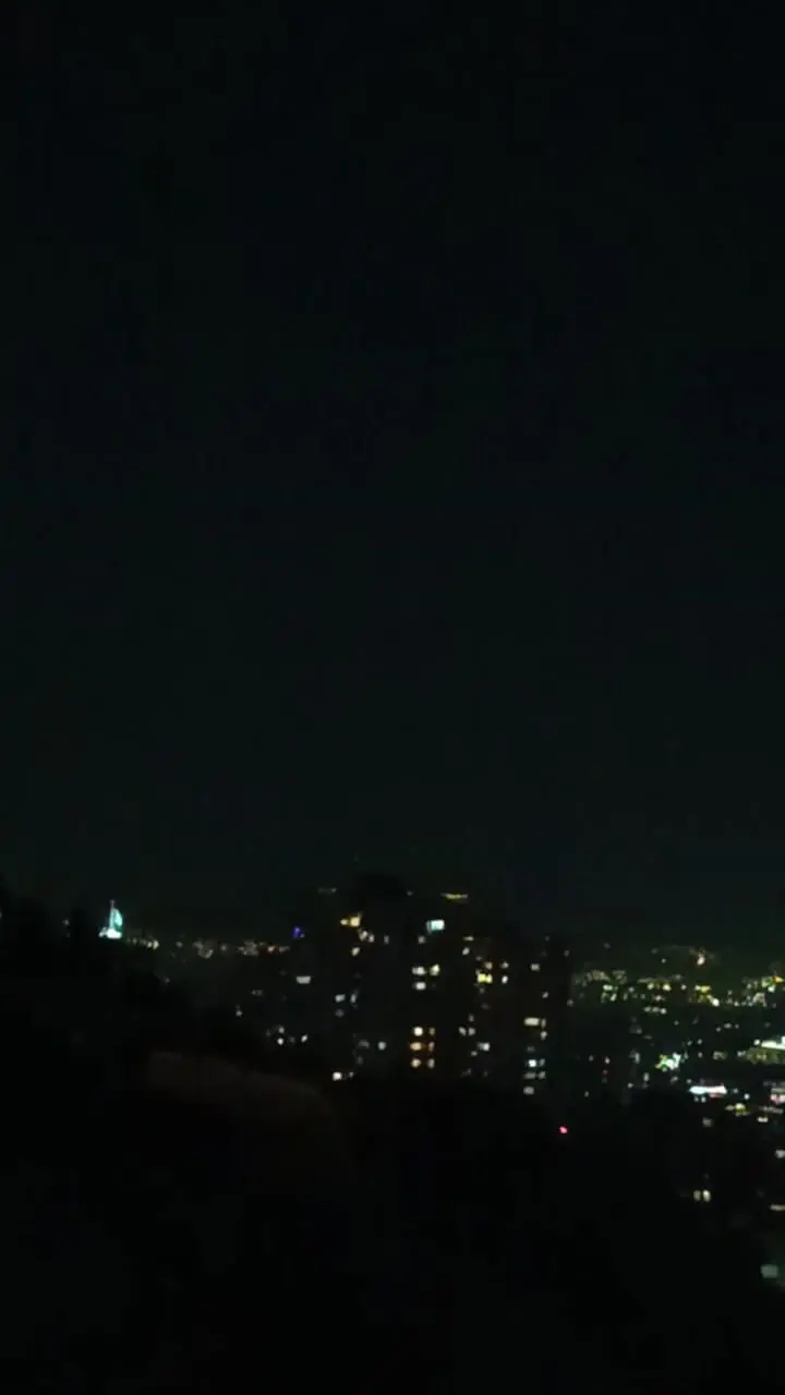 سه فیلم از آسمان هم اکنون تهران و قدرت نمایی پدافند ایران 