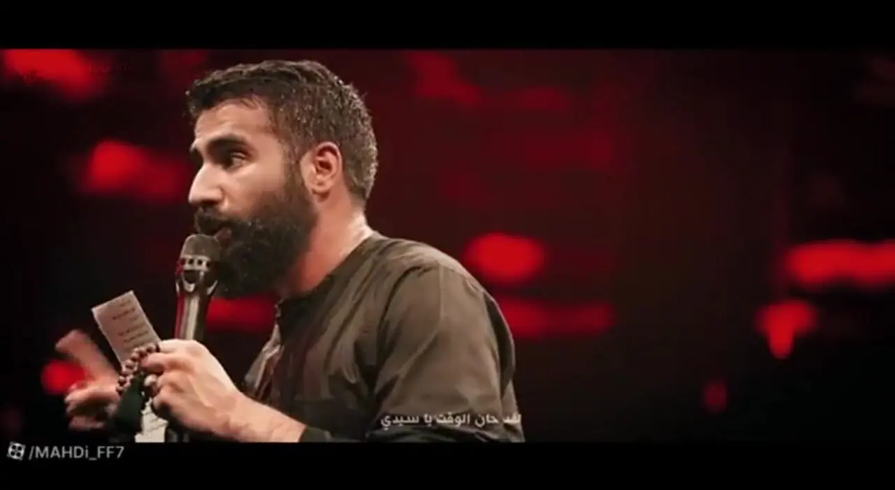 مداحی باشکوه و حماسی وقت پیکاره با صدای حسین طاهری / وقتشه شیعه تو مسجد الحرام پرچم علی رو بالا ببره
+ موزیک ویدیو و دانلود