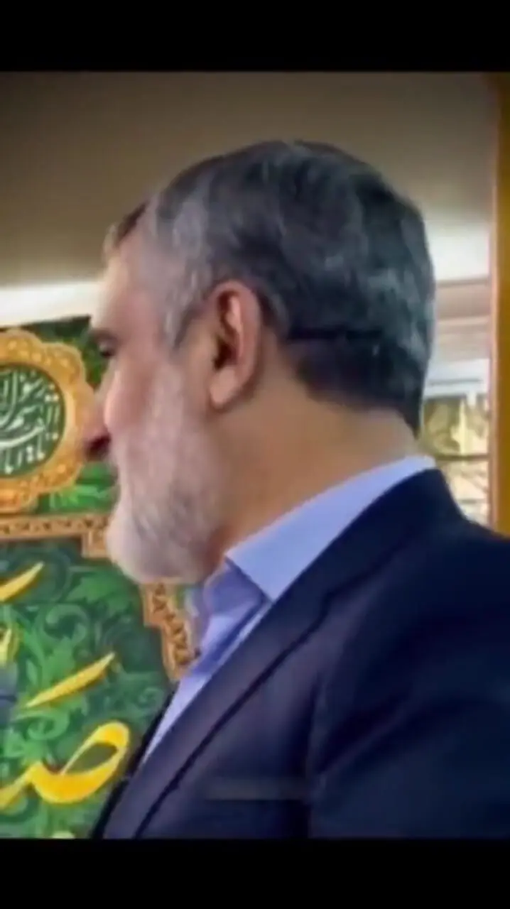 تصاویر منتشر نشده‌ از سخنان شهید حاجی زاده در منزل پدر موشکی ایران