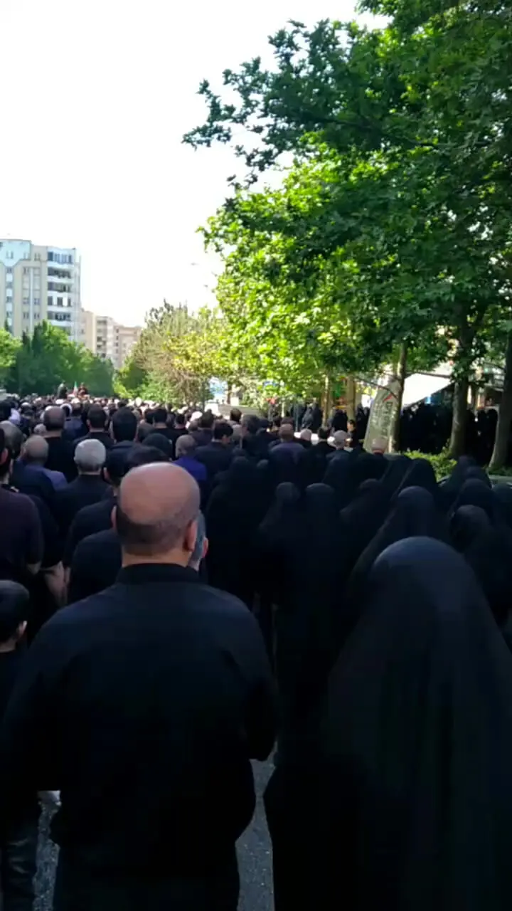 تشییع شهید والی زاده و شهید حکیمی در شهرک شهید محلاتی + فیلم