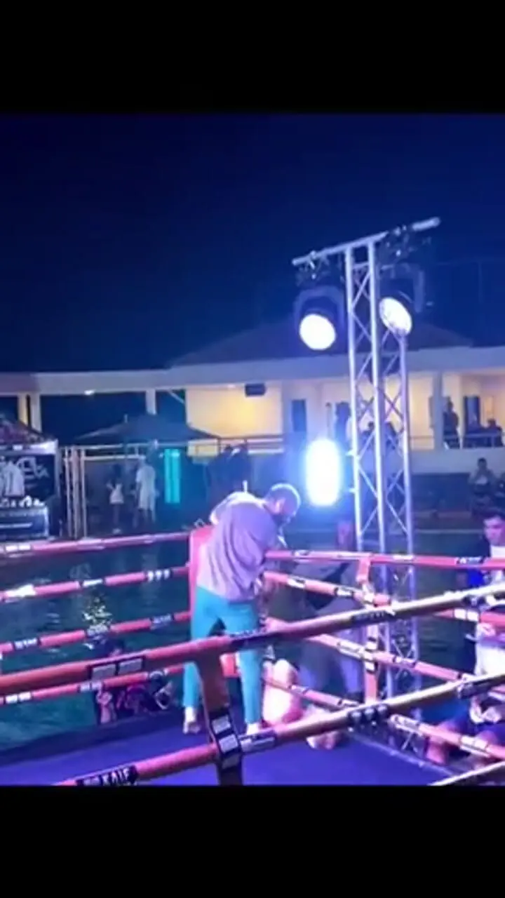فیلم صحنه دلخراش برق‌گرفتگی فایتر MMA در رینگ