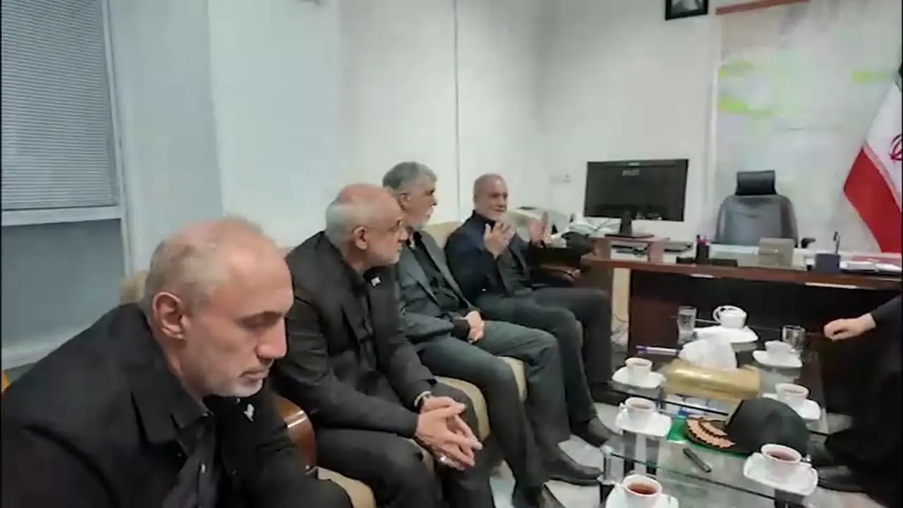 پزشکیان: وطن‌پرستی را در مدارس آموزش دهیم تا وحدت حفظ شود