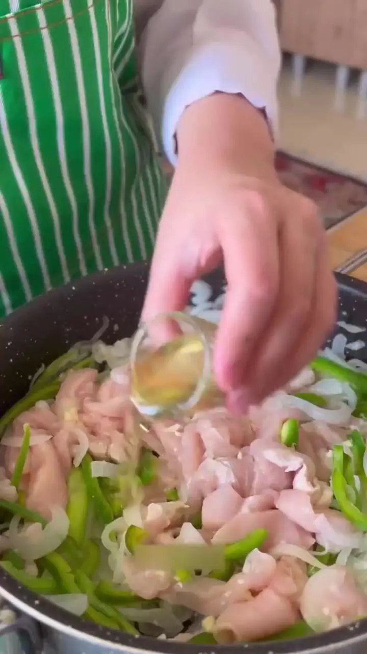 بندریِ مرغ، ورژن سالمتر و خوشمزه تر از سوسیس بندری