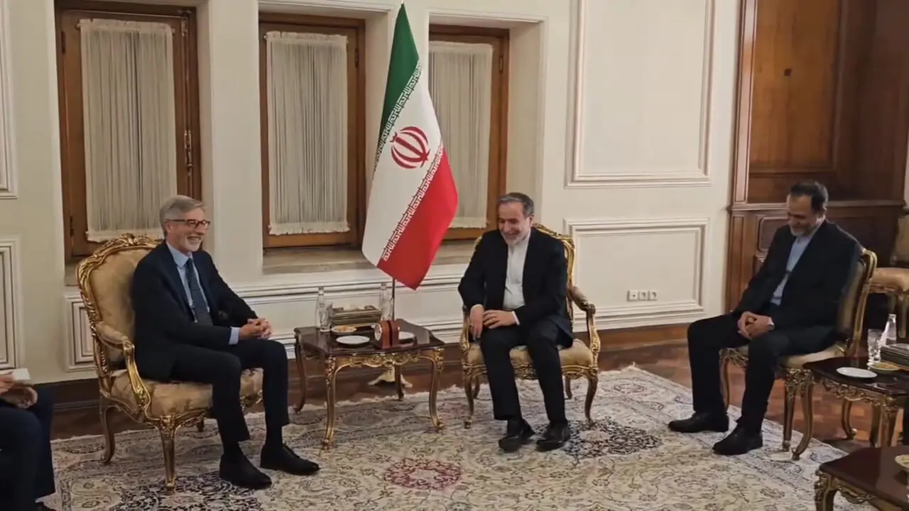 دیدار عراقچی و سفیر جدید فرانسه در ایران