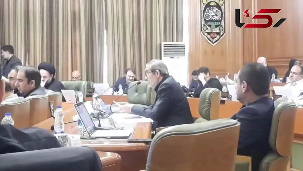 انتقاد عضو شورای شهر تهران  از کیفیت آسفالت در معابر شهری: پیمانکاران ضعیف و نظارت ناکافی