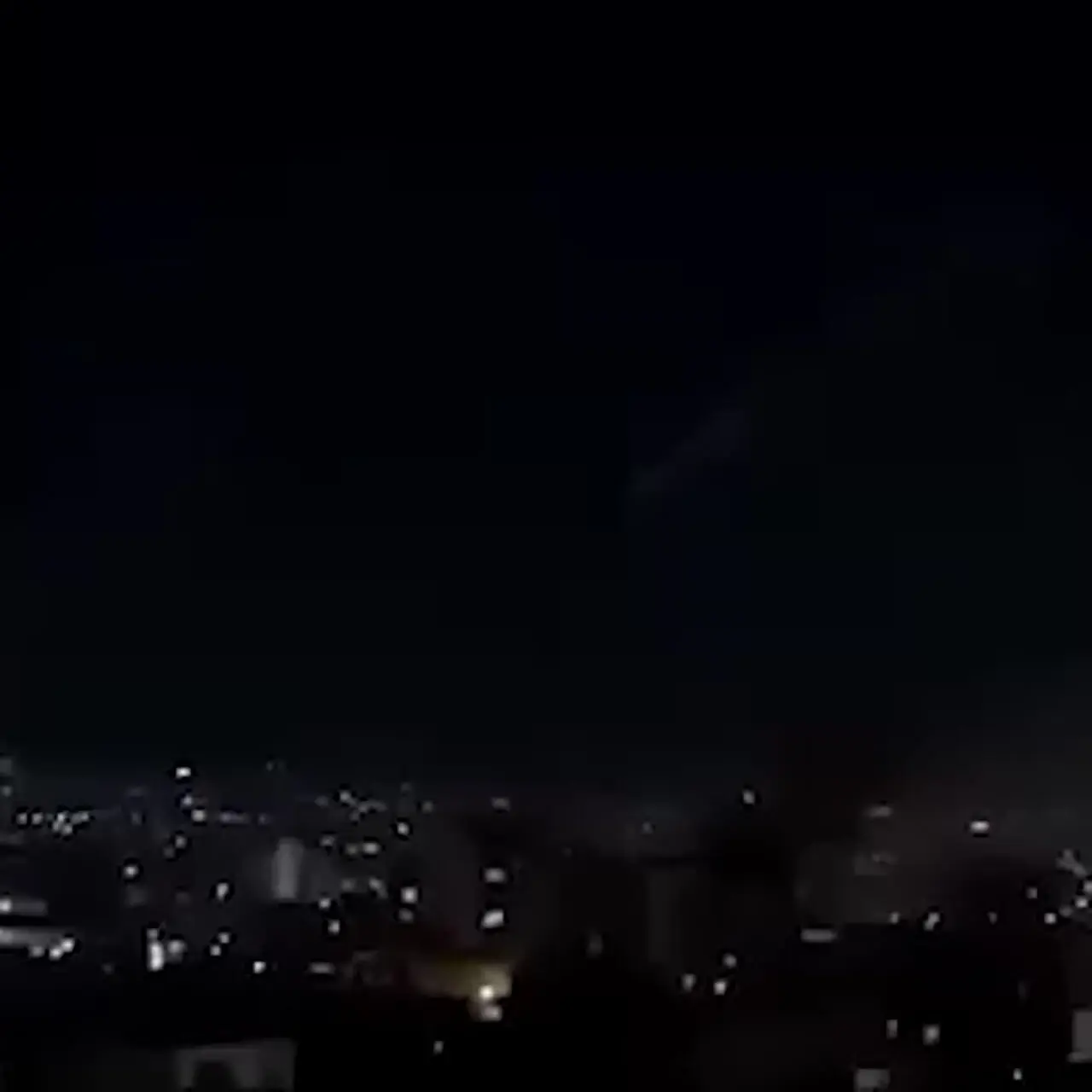 فیلم  شاهکار اصابت موشک سجیل در خاک اسرائیل ! / موشکی که لقب فرشته در جهان گرفت !