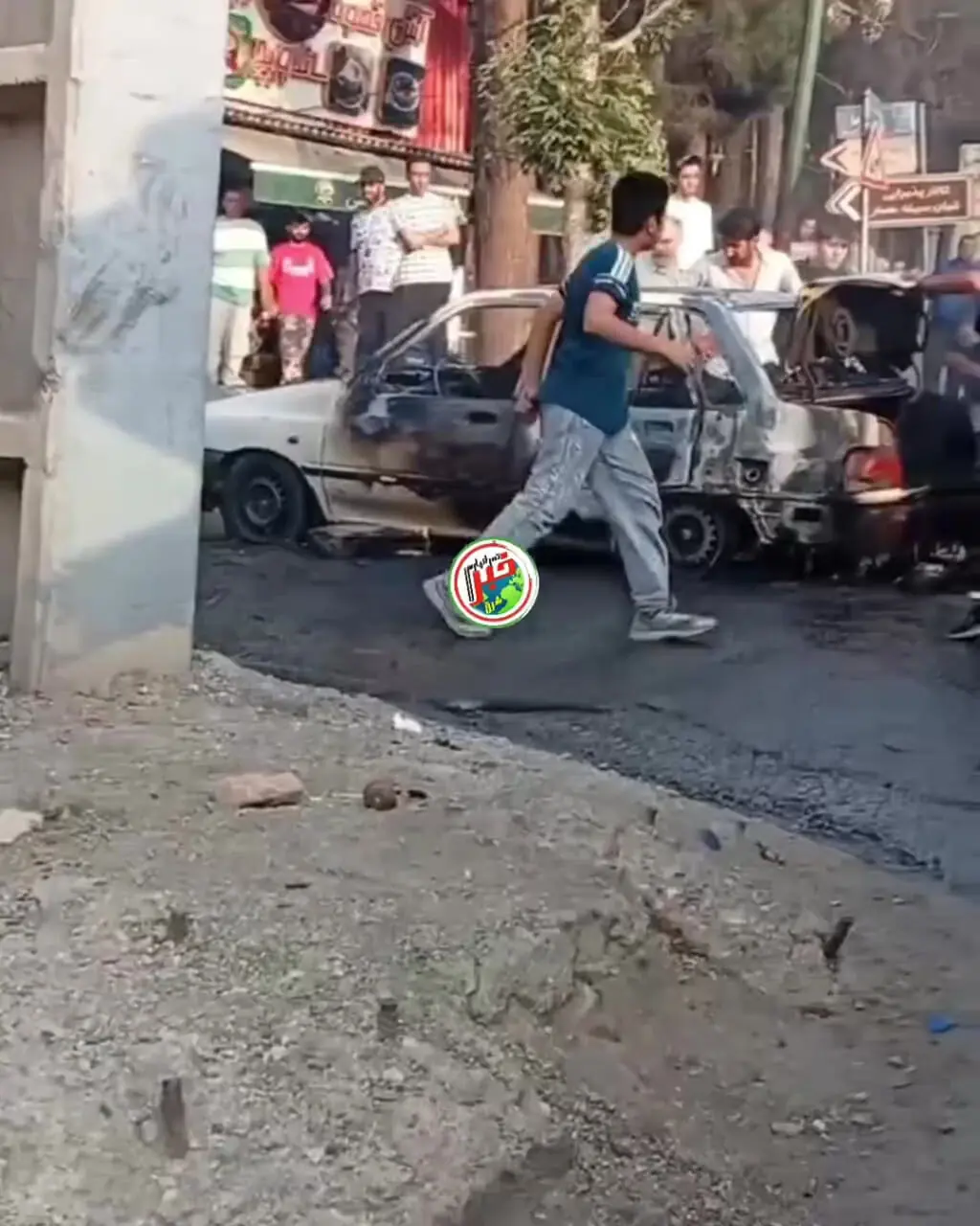 فیلم آتش گرفتن خودروی پراید در بزرگراه یاسینی