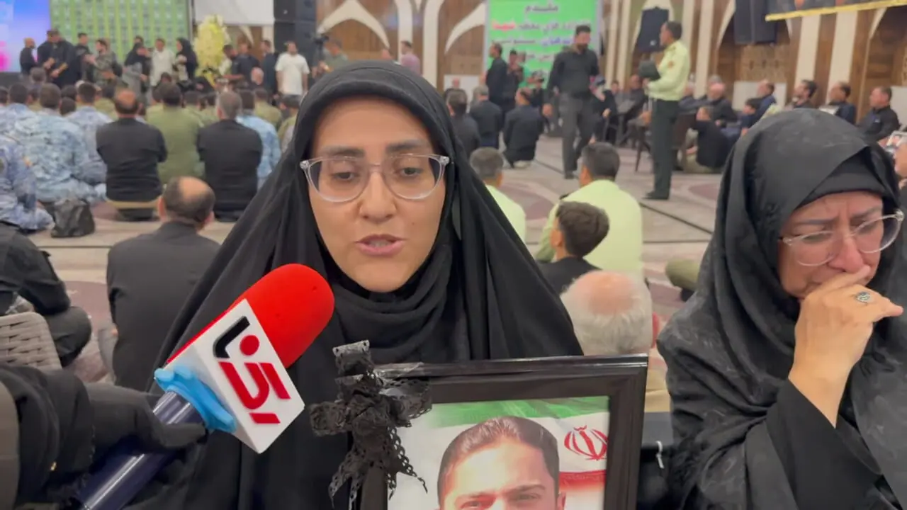 فیلم گفتگوی رکنا با همسر پلیس شهید حمید آزکات /  دختر کوچولویم زودی پدرش را آسمانی دید