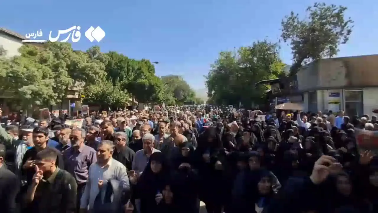 پیکر سردار شهید غیب‌پرور در خانه ابدی‌اش آرام گرفت+ فیلم