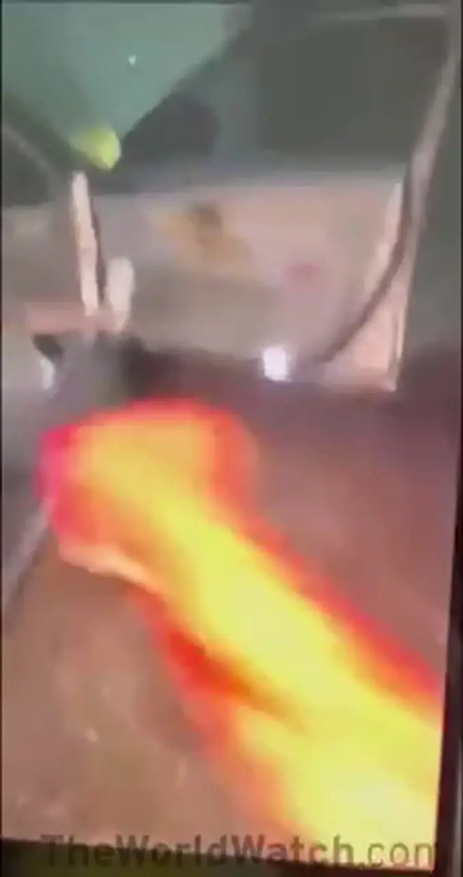 فیلم 18+ تصادف دیوانه وار راننده مست با نرده های خیابان /  صورت دوست دخترش متلاشی شد