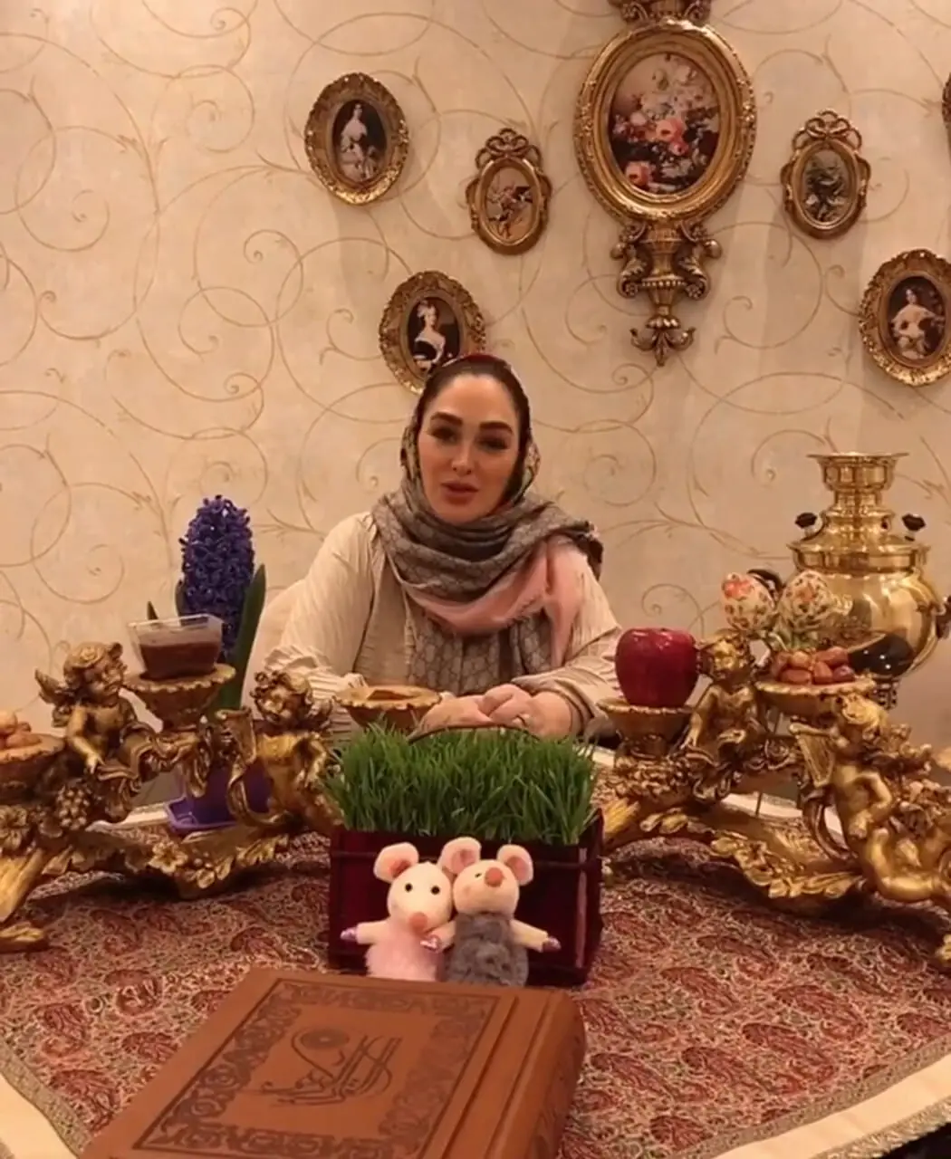 نگاهی به چیدمان مجلل خانه الهام حمیدی آسنات سریال یوزارسیف .../ ازلوسترهای کاخ نیاورانی تا مبلمان استیل مدرن و تابلوهای فرانسوی و...