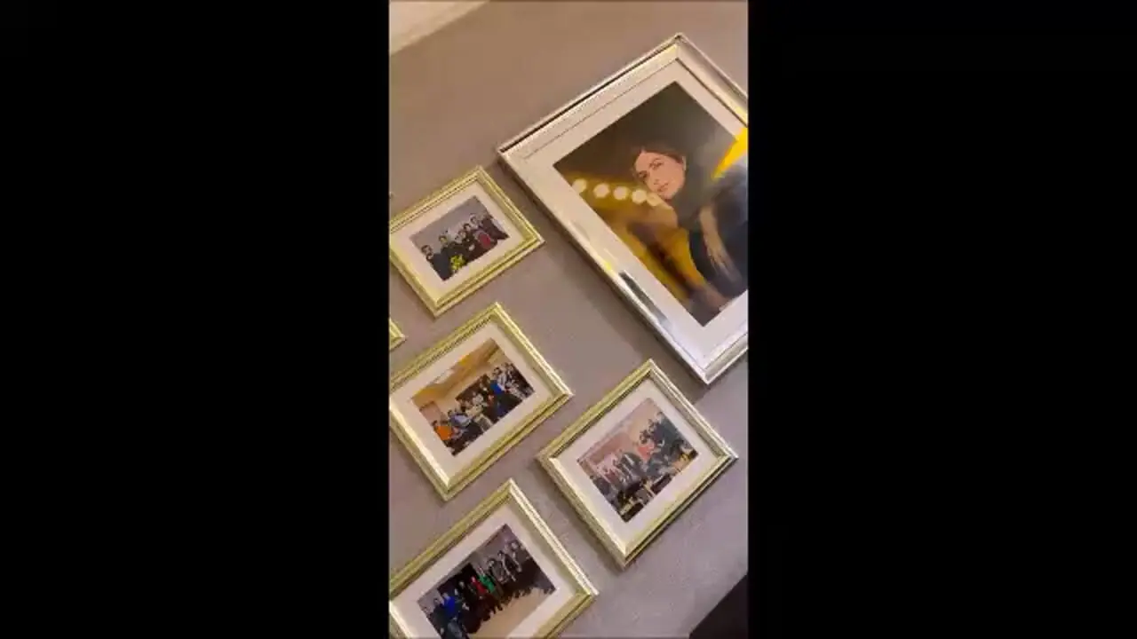 دکوراسیون خانه شیک نجمه جودکی مجری مشهور ایرانی / خانم مجری با عکس های خودش خانه را تزئین کرده است!