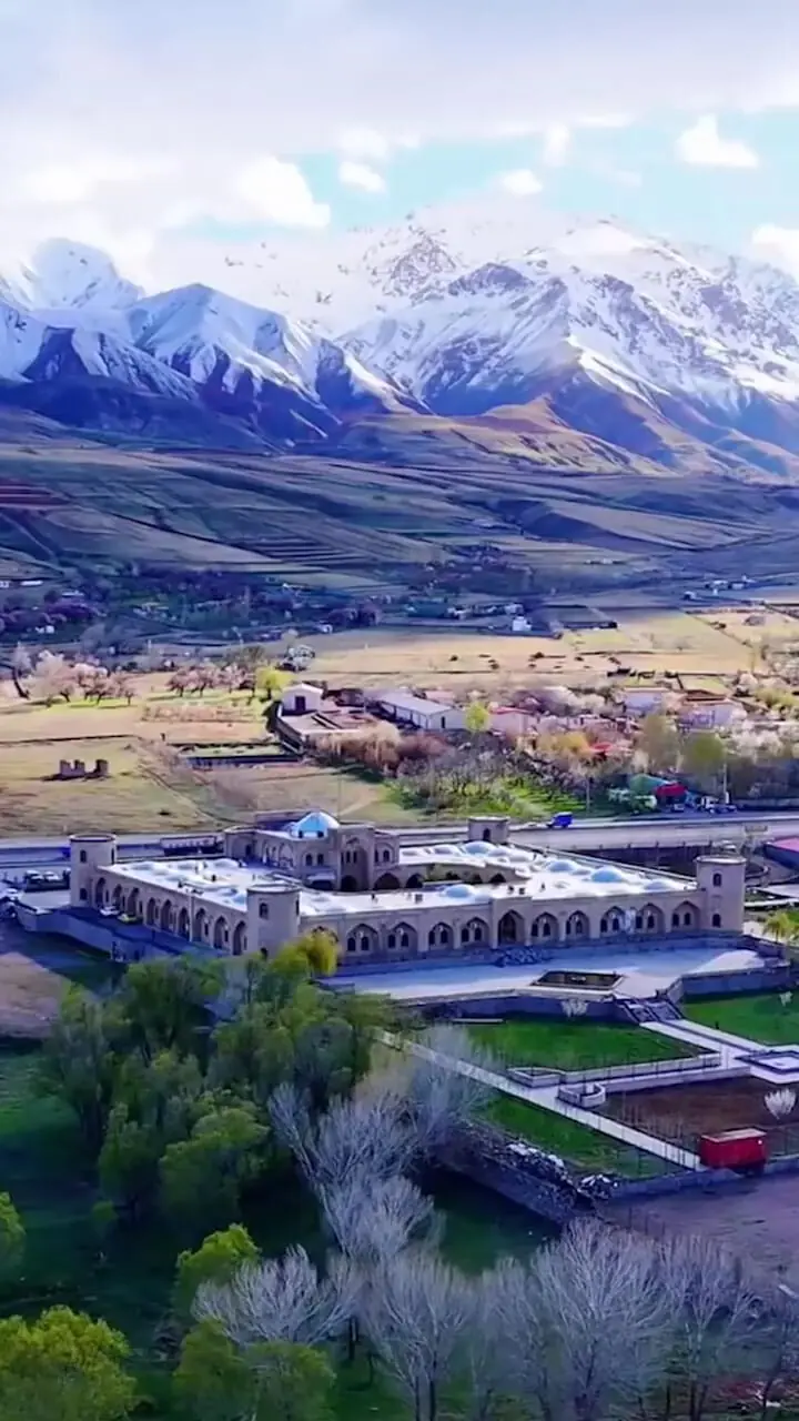 کاروانسرای تاریخی بام مرند؛ قصه‌گوی خاموش جاده ابریشم+ فیلم