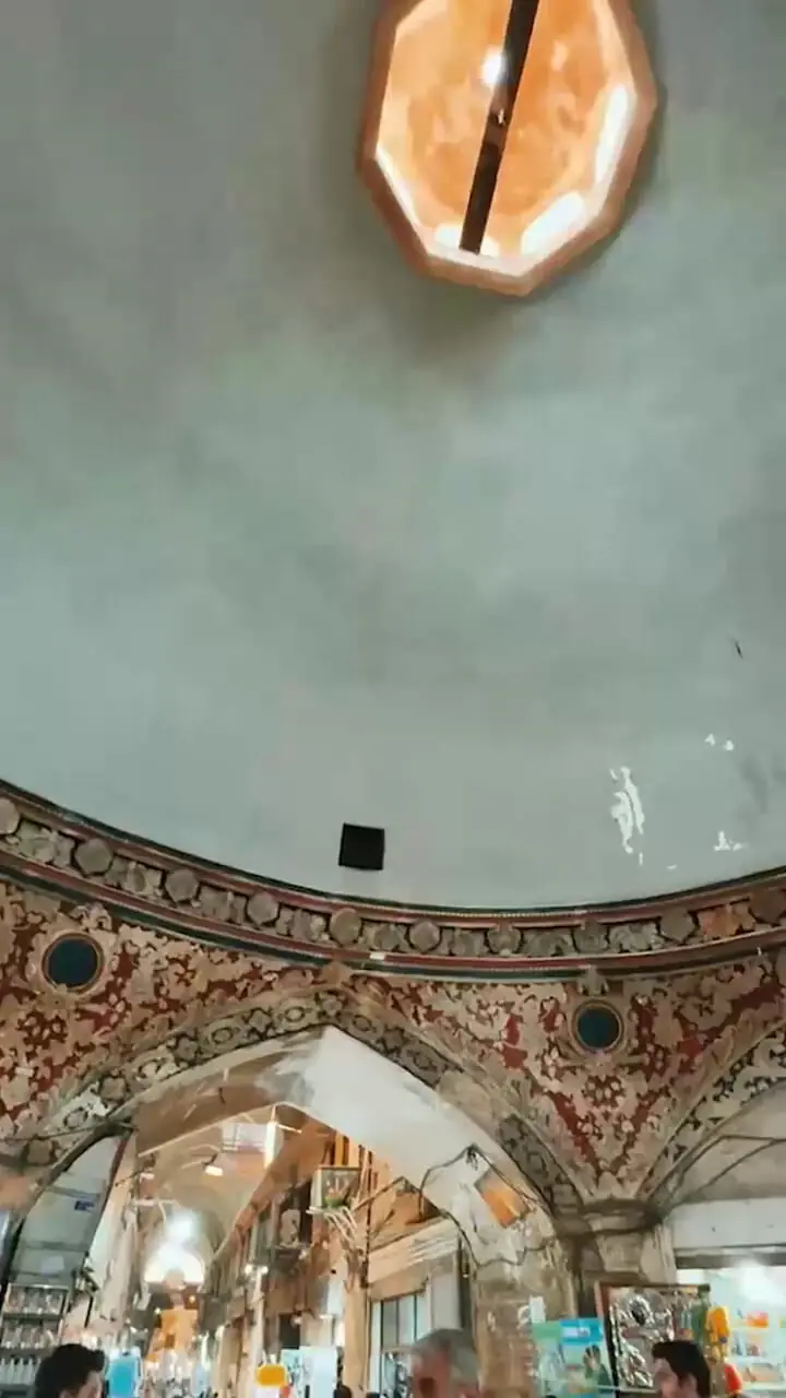 بازار بزرگ تهران، یادگاری از دوران صفویه
