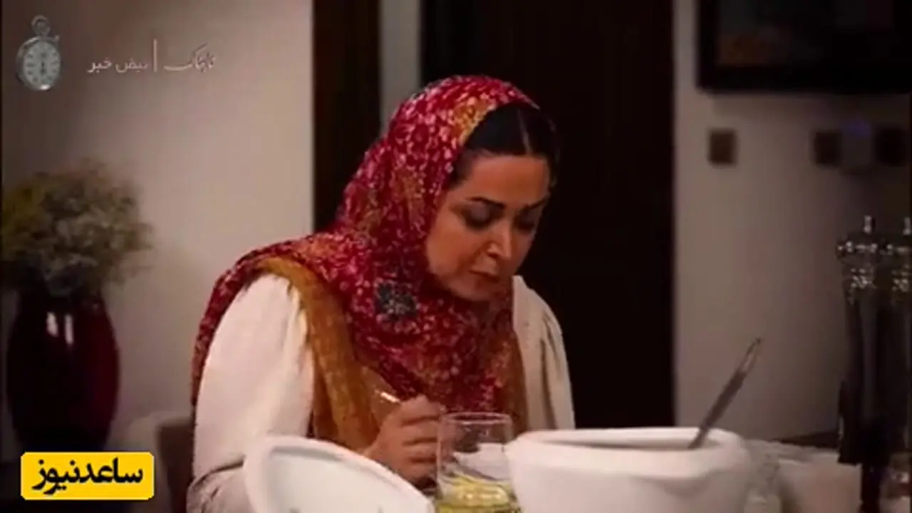 فیلم / نگاهی به مبلمان و آینه و شمعدان شیک و باکلاس منزل مونا کرمی و سپند امیر سلیمانی / ماشالله به این سلیقه زیبا ...