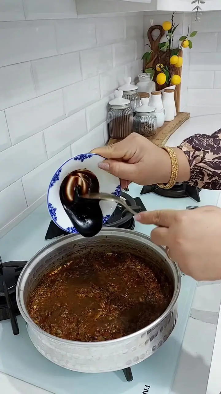 طرز تهیه غذای عربی به اسم تپسی