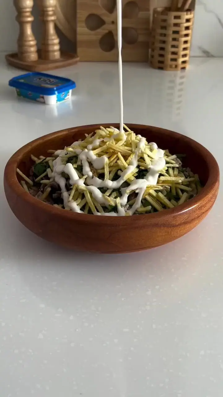 ساندویچ سرد مرغ و قارچ، لذتی تازه و دلچسب+ فیلم