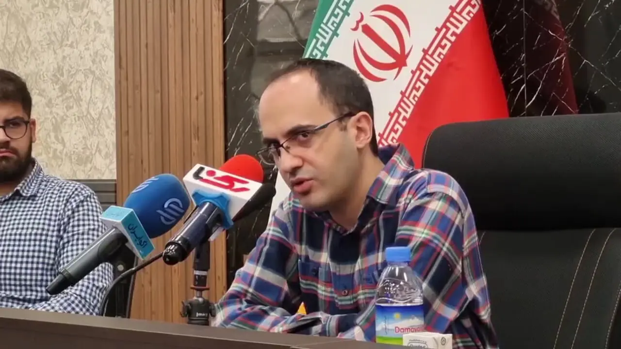 حضور دانش‌آموزان تهرانی در المپیاد مدیریت و اقتصاد پررنگ‌تر است / برگزاری آنلاین المپیاد با چالش قطعی برق و اینترنت در شهرستان‌ها + فیلم