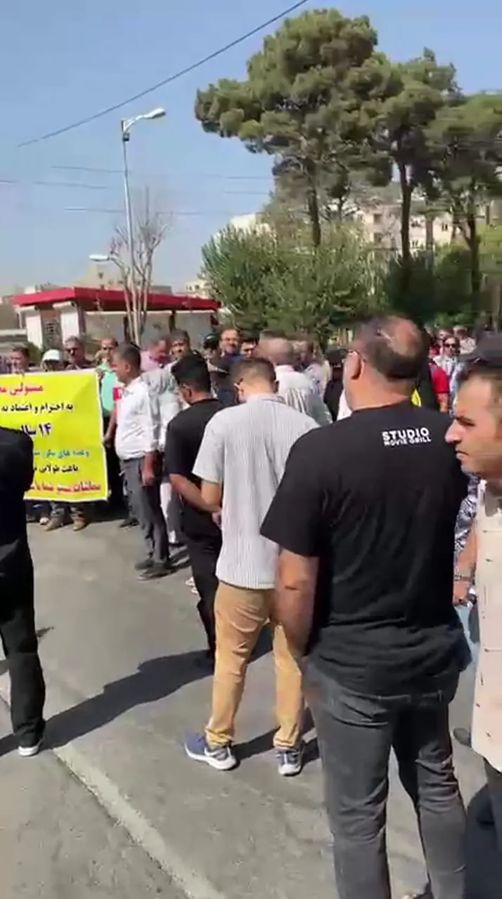 خانه‌ای که ۱۰۰۰ مالک دارد اما هیچ‌کس کلید ندارد!/ پروژه مهستان و بلاتکلیفی 14 ساله هزاران خریدار در غرب تهران/ مالکان: امیدمان رسیدگی جدی دستگاه قضایی است + فیلم