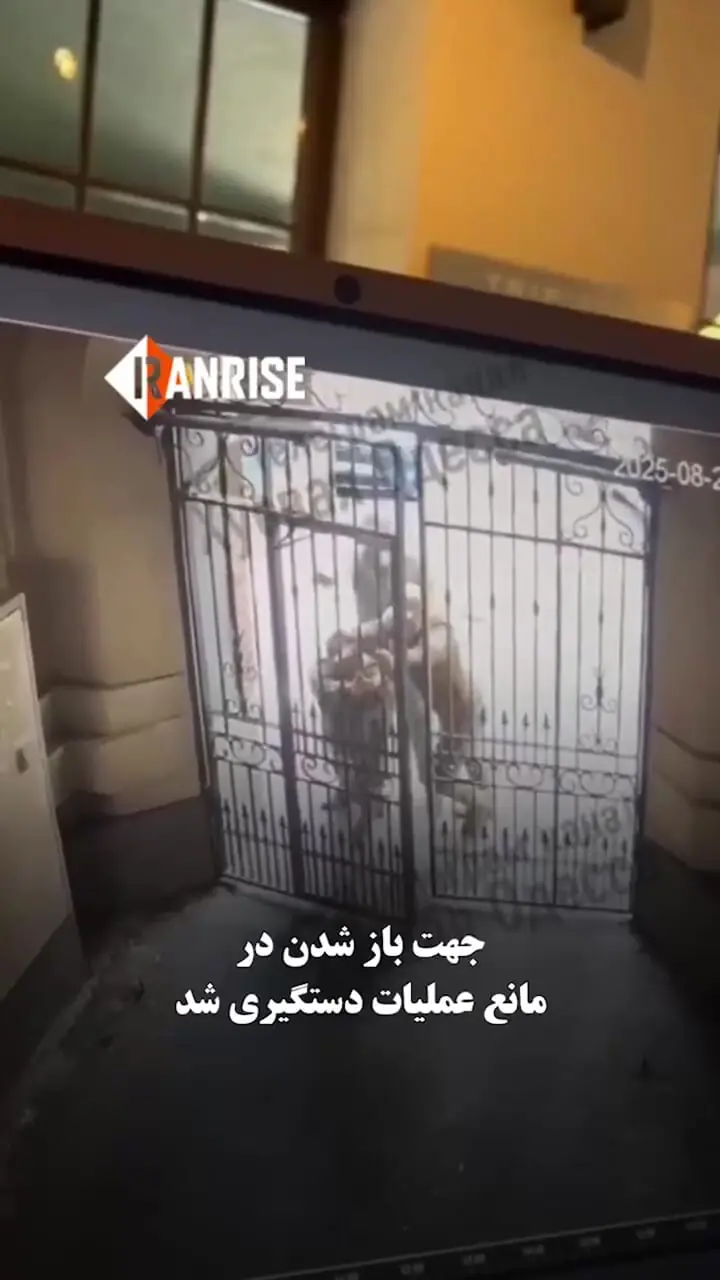 فیلم سوتی عجیب مأموران نظام وظیفه اوکراین / ناتوانی در باز کردن در، فرصت فرار ساخت