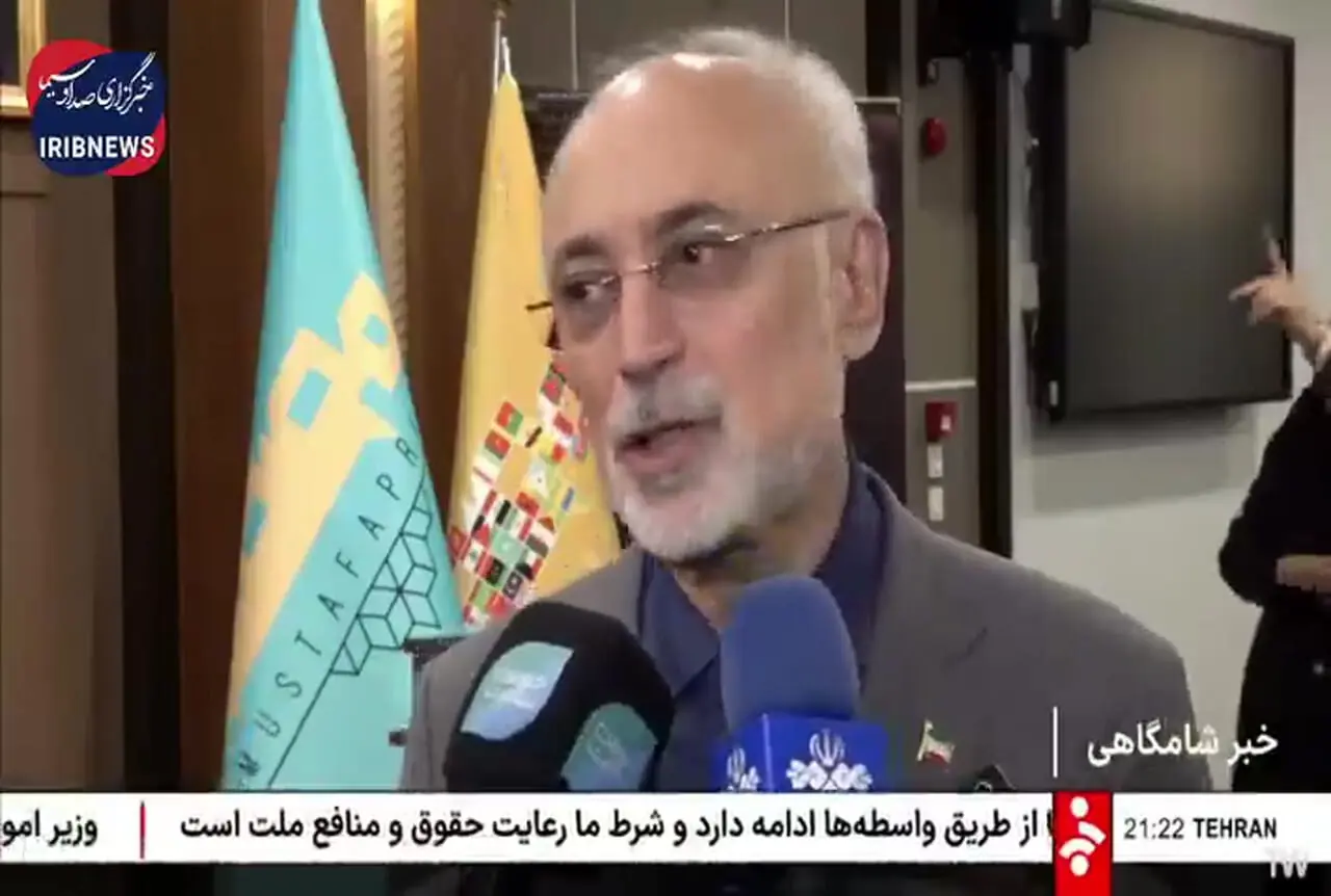 3 نخبه از ایران، مالزی و ترکیه، دانشمند جوان جهان اسلام شدند/از جمع ۱۰۰۲ نامزد انتخاب شدند + فیلم