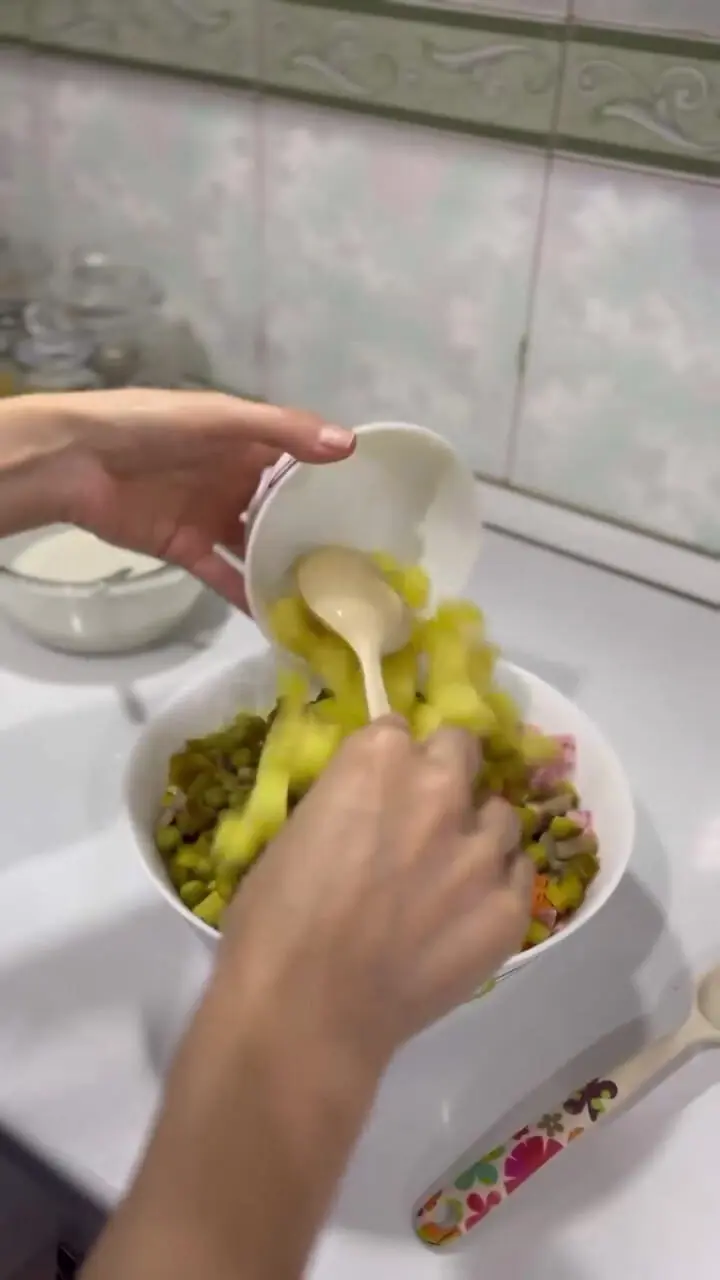 سالاد ماکارونی، طعمی ساده و پرطرفدار+ فیلم