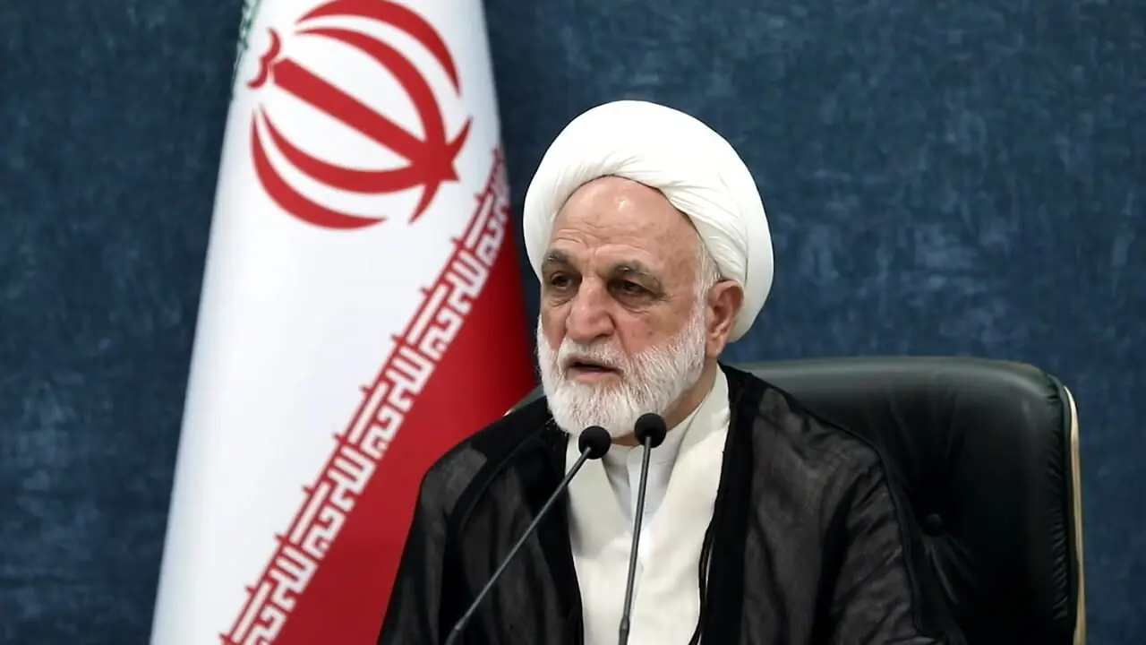 در حادثه بندر شهید رجایی دستگاه‌های متعدد و افرادی مقصر شناخته شده‌اند/ به هیچ وجه نباید اجازه دهیم بنگاه‌های کوچک و بزرگ اقتصادی و تولیدی لطمه بخورند 