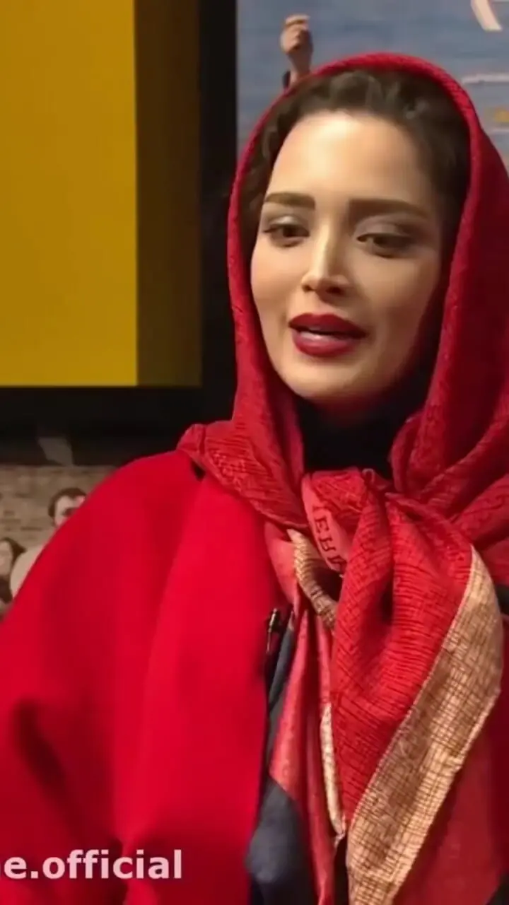 بهنوش طباطبایی: حسودیم به مهراوه شریفی نیا باعث شد بازیگر شوم / همکلاسی بودیم و اون خیلی طرفدار داشت 