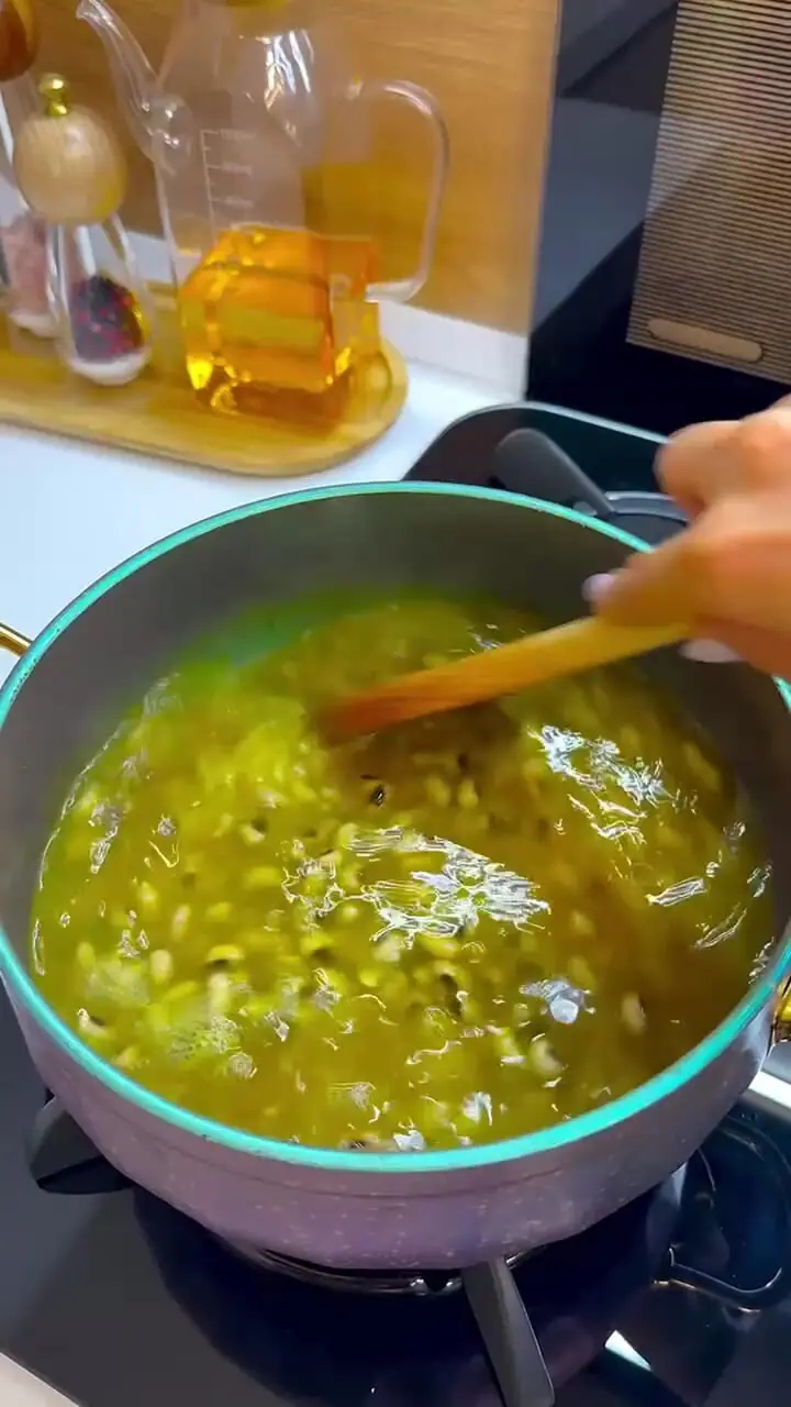 آش گوجه تبریزی، خوشمزه و سنتی