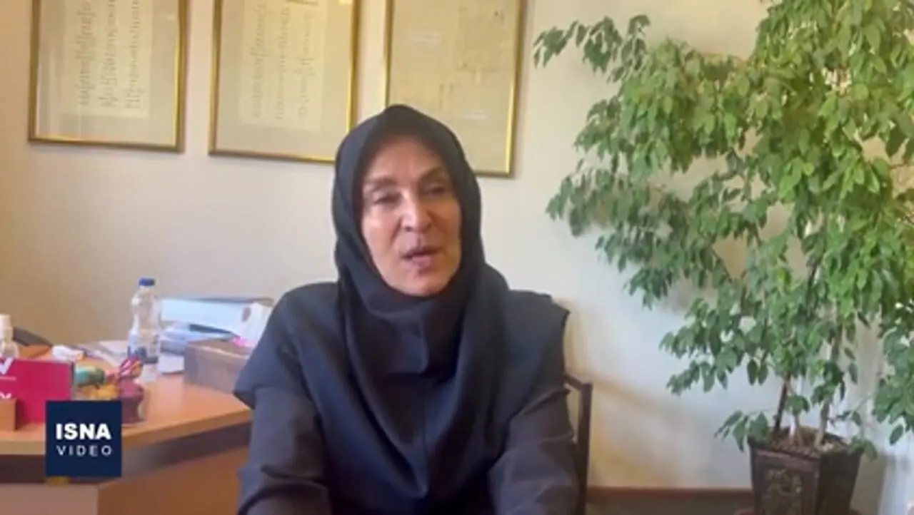 چرا واژه «کروچنده» از فرهنگستان حذف شد؟ داستان خداحافظی یک واژه!