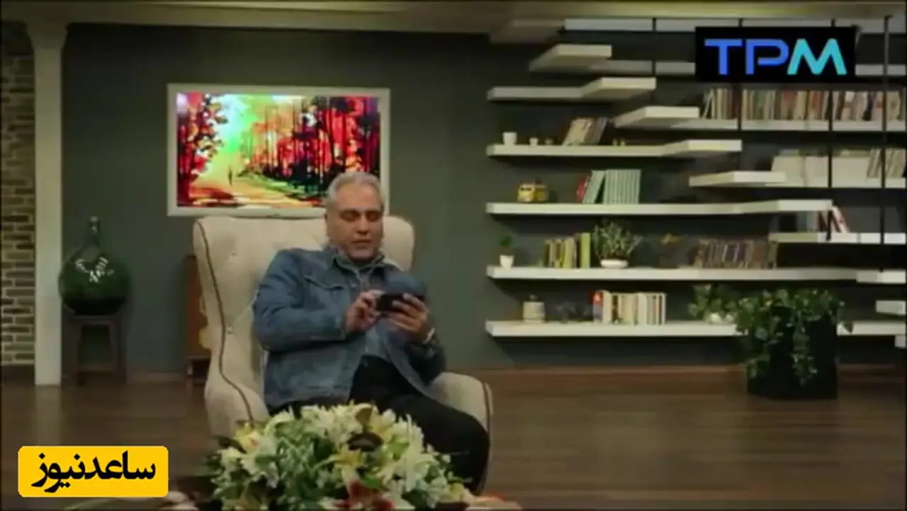 فیلم/ اثری ناب از مهران مدیری، با صدای سرشار از احساس خودش در برنامه کتاب باز/ همیشه دری را نیمه باز میگذارم برای آمدنت، همیشه دلم را برای دلت تنها نگه میدارم...